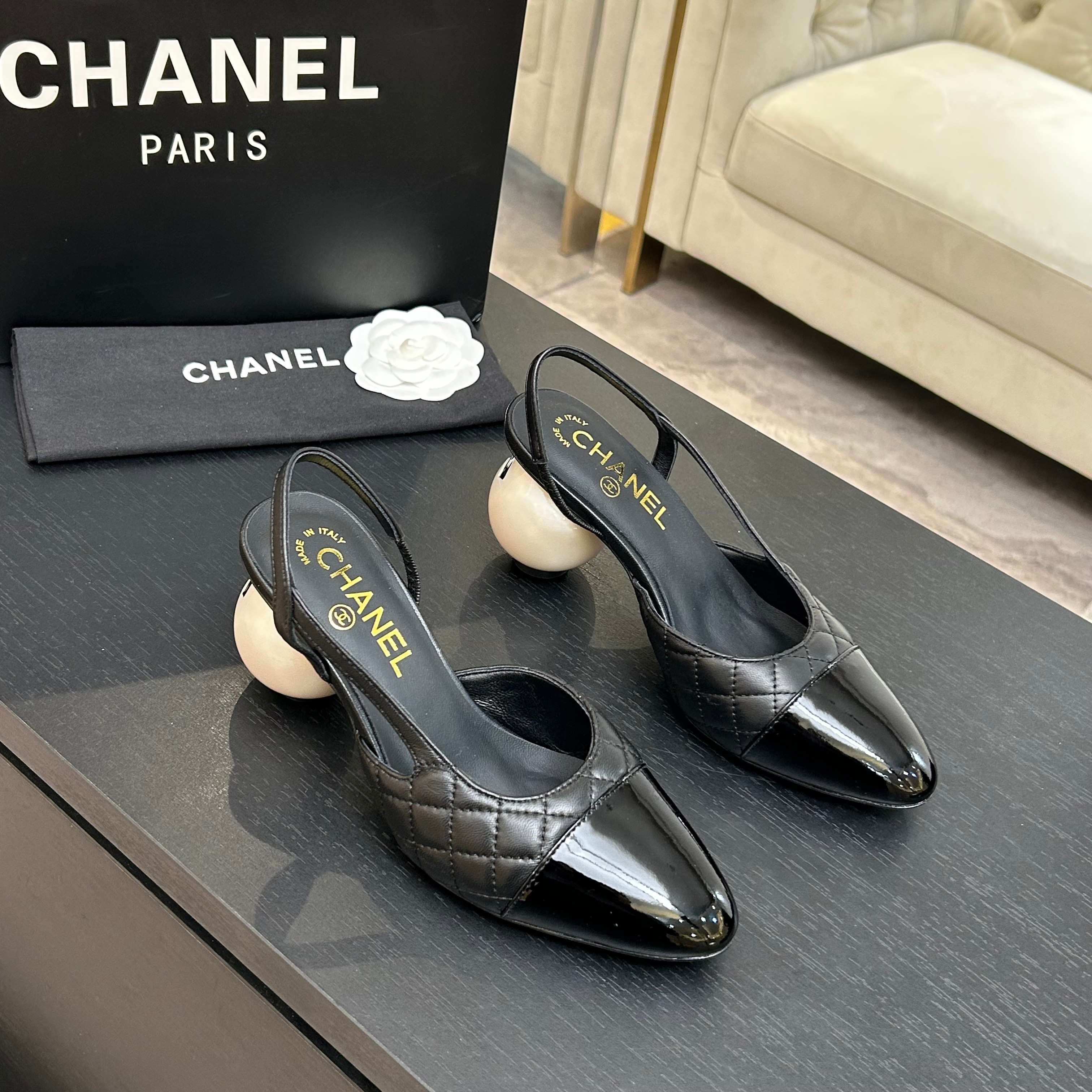 Women's high heels